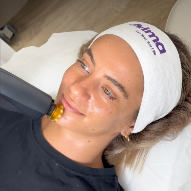 Card 5 Sedute Viso Ringiovanimento NIR/Radiofrequenza